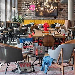 Moxy Frankfurt Airport 4*, Kelsterbach Germania