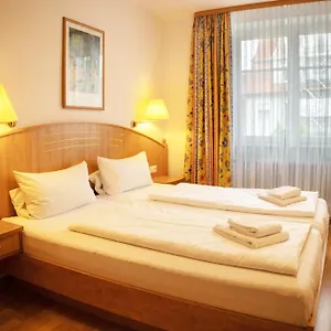 Moeve Garni Hotel